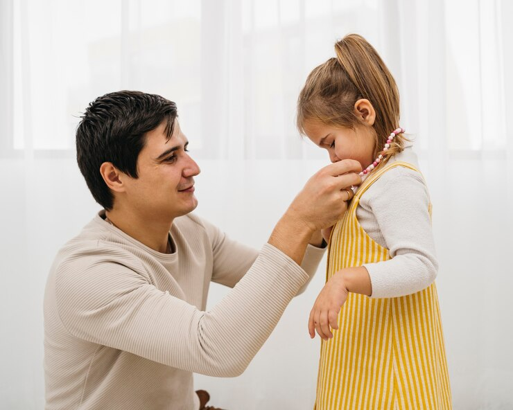 A father with his daughter